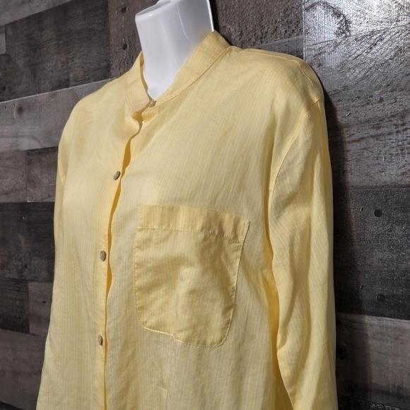 New Vince Fine Stripe Silk-blend Woven Shirt - Picture 7 of 9